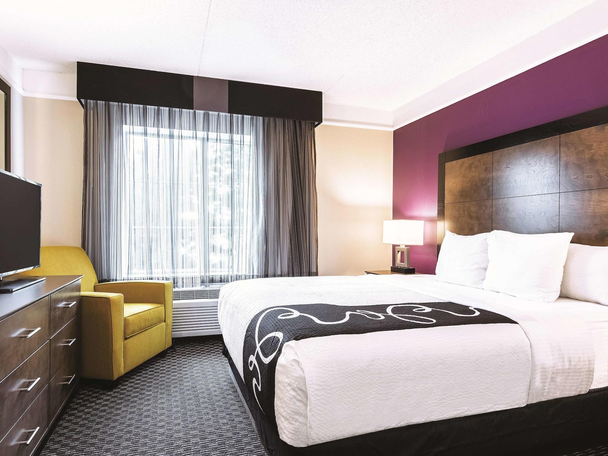 La Quinta By Wyndham Shreveport Airport Hotel Екстериор снимка