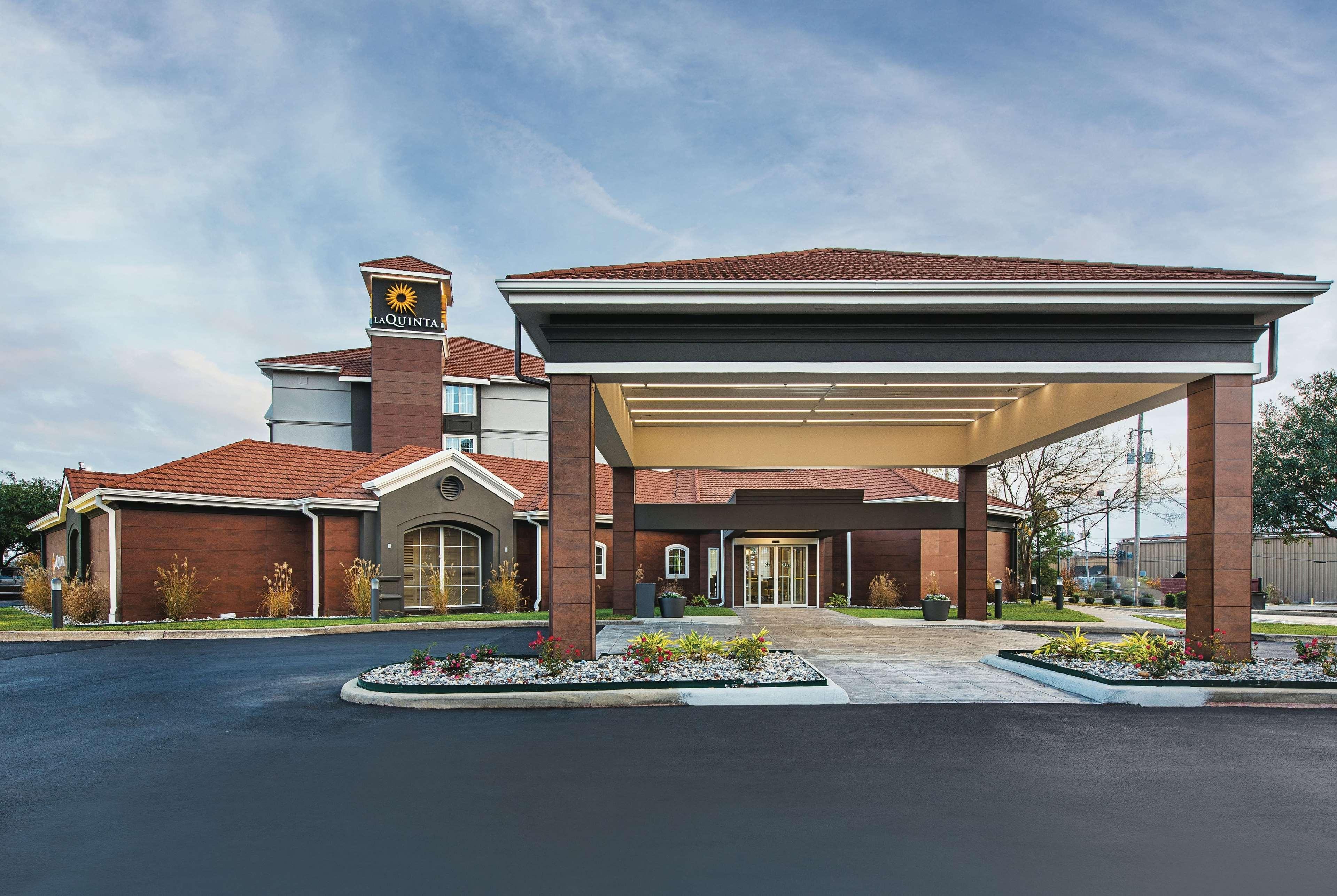 La Quinta By Wyndham Shreveport Airport Hotel Екстериор снимка