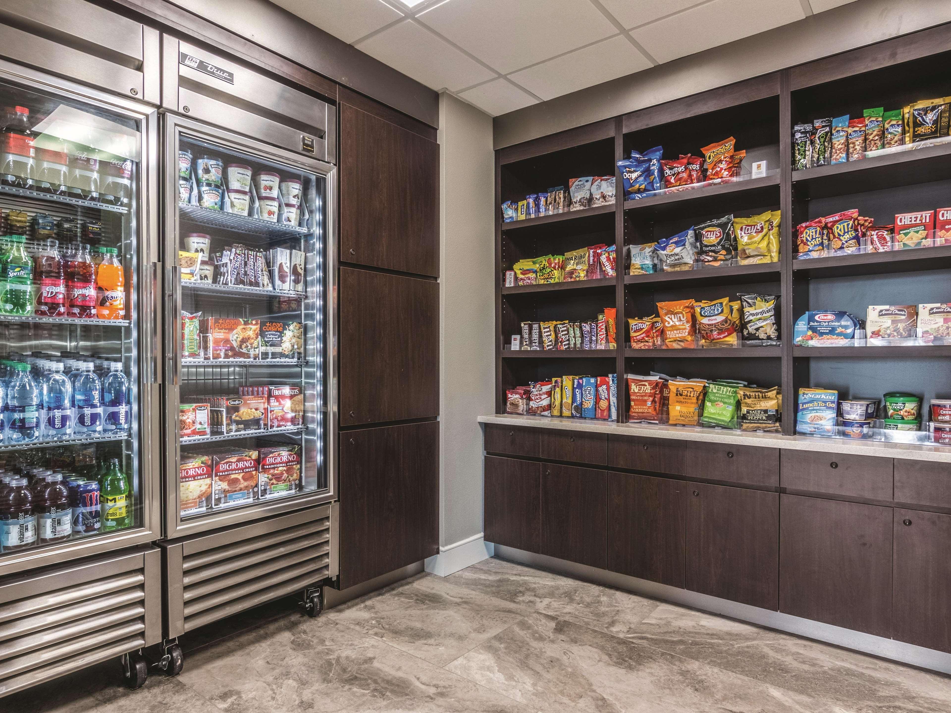 La Quinta By Wyndham Shreveport Airport Hotel Екстериор снимка